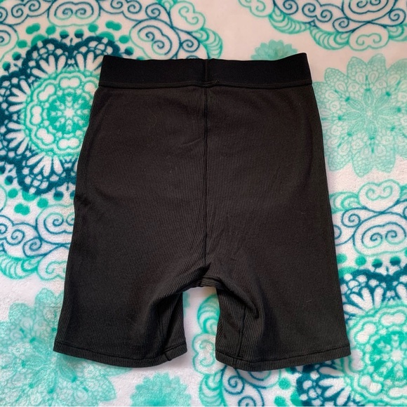 SKIMS Cotton Rib Boxer - Picture 2 of 6